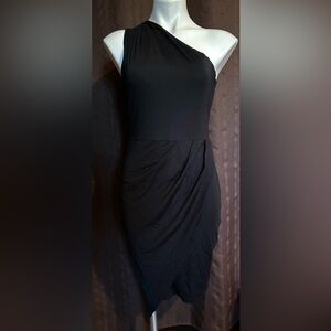 NWT-Pretty Garden Shoulder Dress